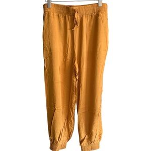 Hem & Thread Mustard Jogger Pants